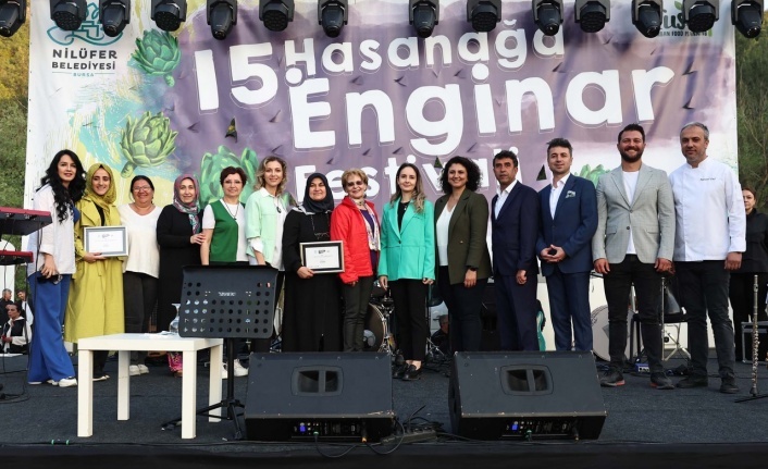 Enginarlı tatlılar festivale damga vurdu